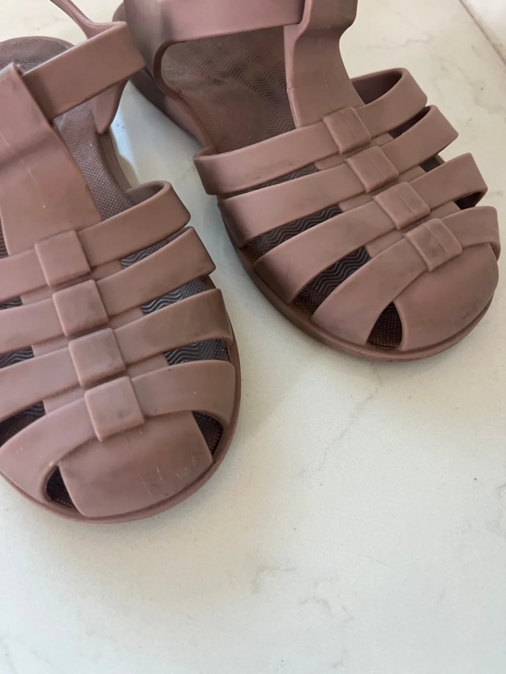 Liewood Dusty Rose Jelly Sandals - Picture 2 of 3